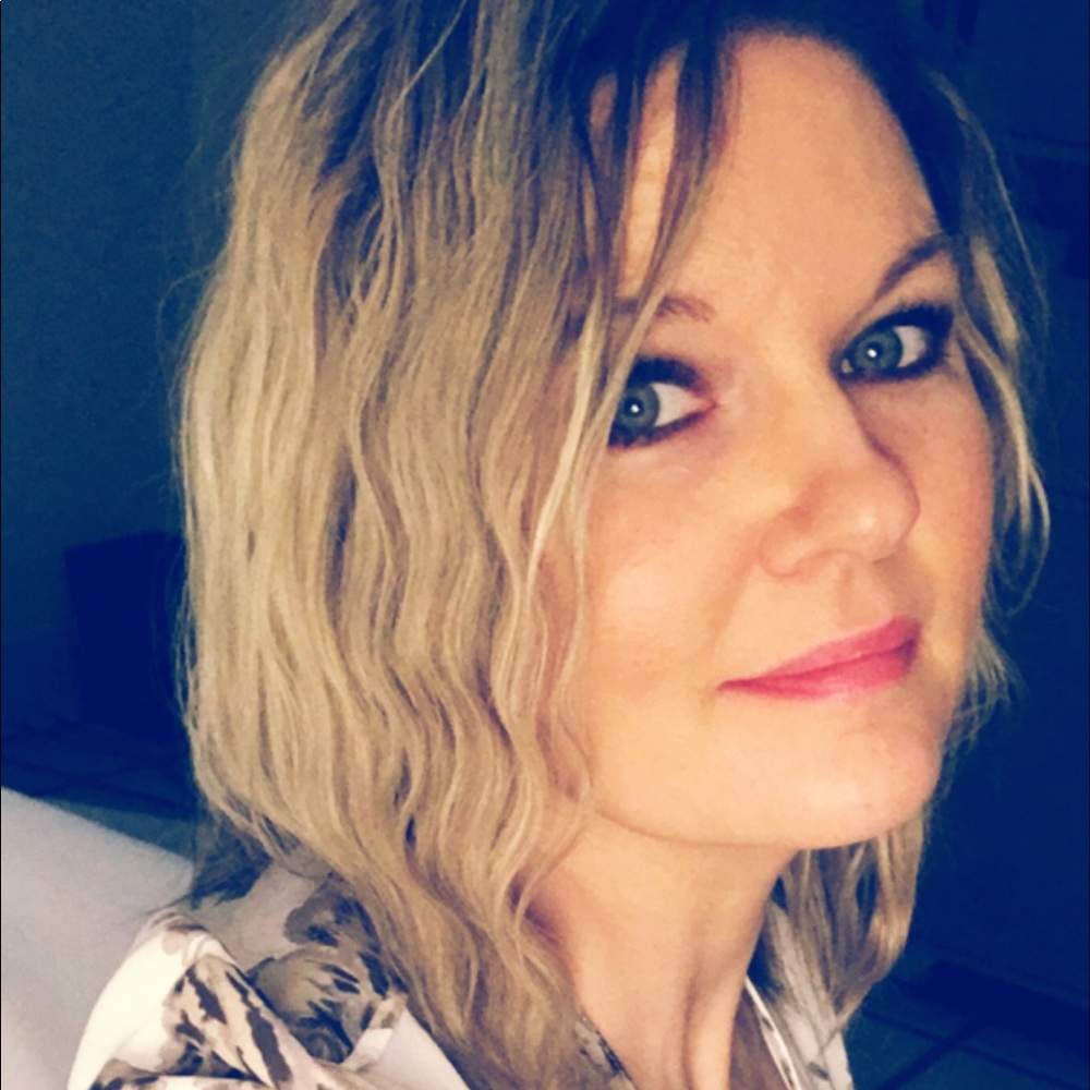 Meet your Posher, Stacy